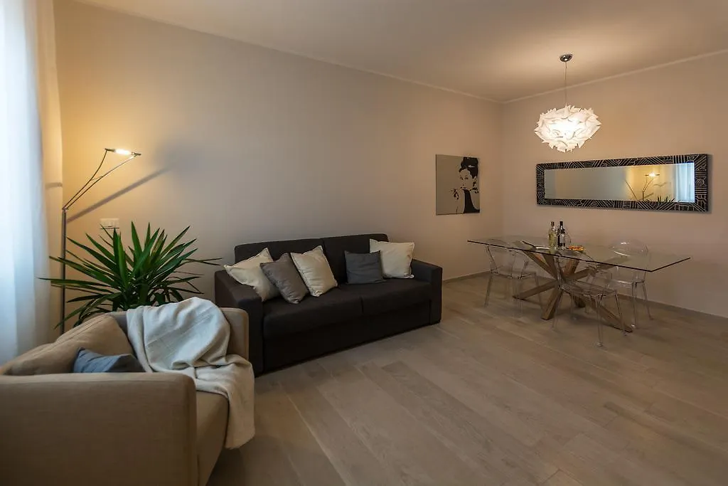 St. Vitale'S Basilic View Elegant Apartment Ravenna